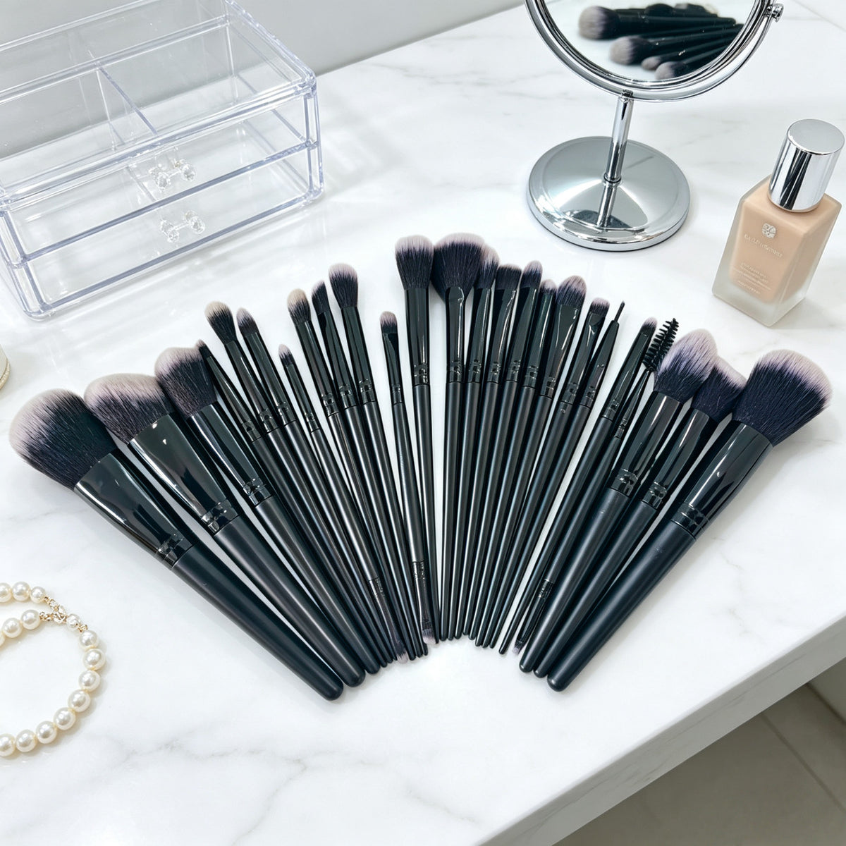 Set de 25 Brochas de Maquillaje Profesionales para Rostro y Ojos
